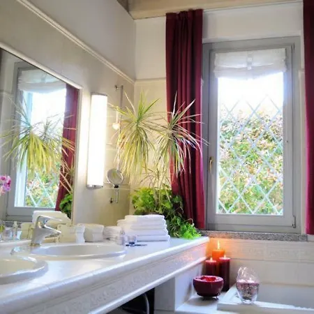 Diamante Con Vista Maggiore E Piscina Вилла