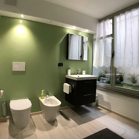 Diamante Con Vista Maggiore E Piscina