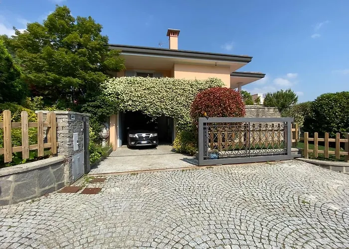 Diamante Con Vista Maggiore E Piscina Villa *