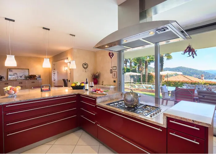 Diamante Con Vista Maggiore E Piscina *