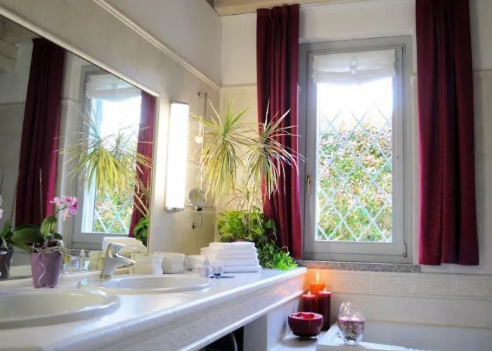 Diamante Con Vista Maggiore E Piscina Vila