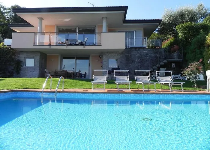 Diamante Con Vista Maggiore E Piscina *