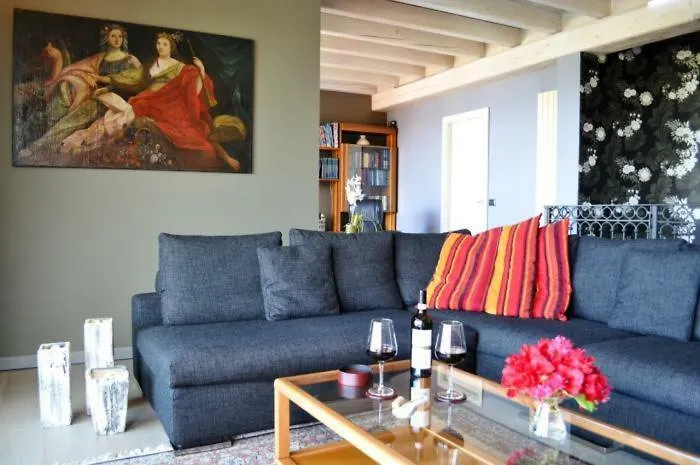 Diamante Con Vista Maggiore E Piscina