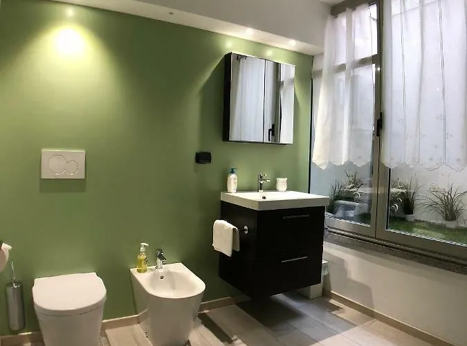 Diamante Con Vista Maggiore E Piscina